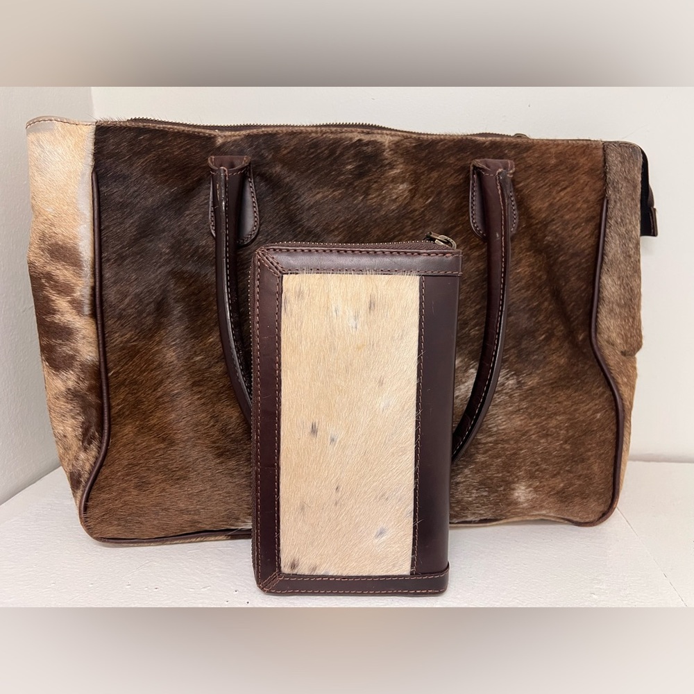Cow Hide Purse Real Fur with Matching Wallet - Picture 4 of 6